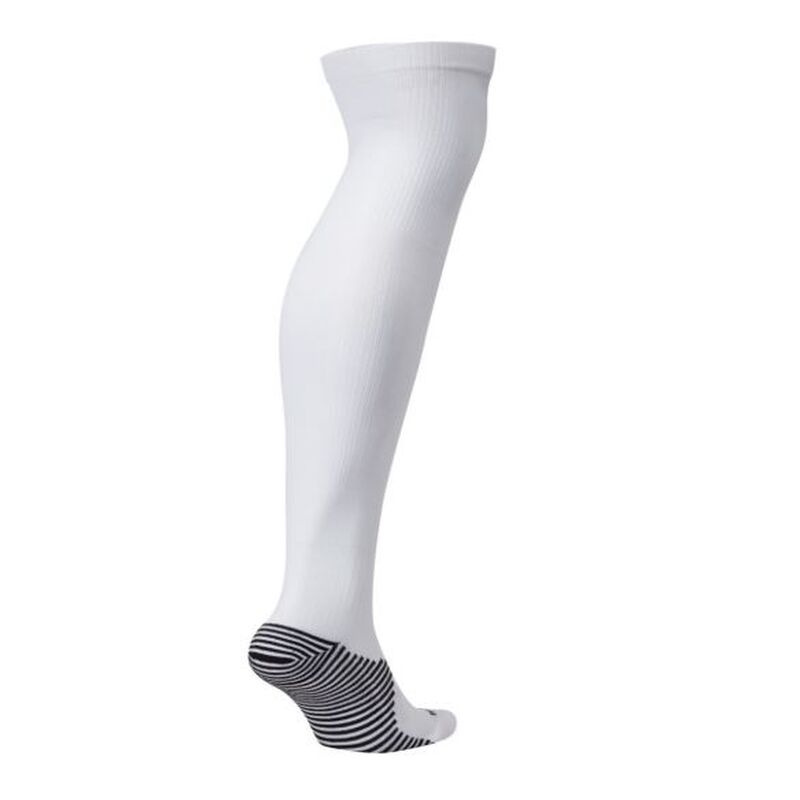 Nike Classic II Soccer Gaiters SX5728-101